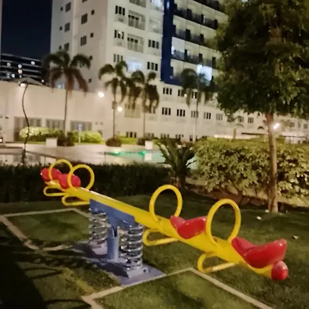 Cloud Nine Shell Moa Staycation
